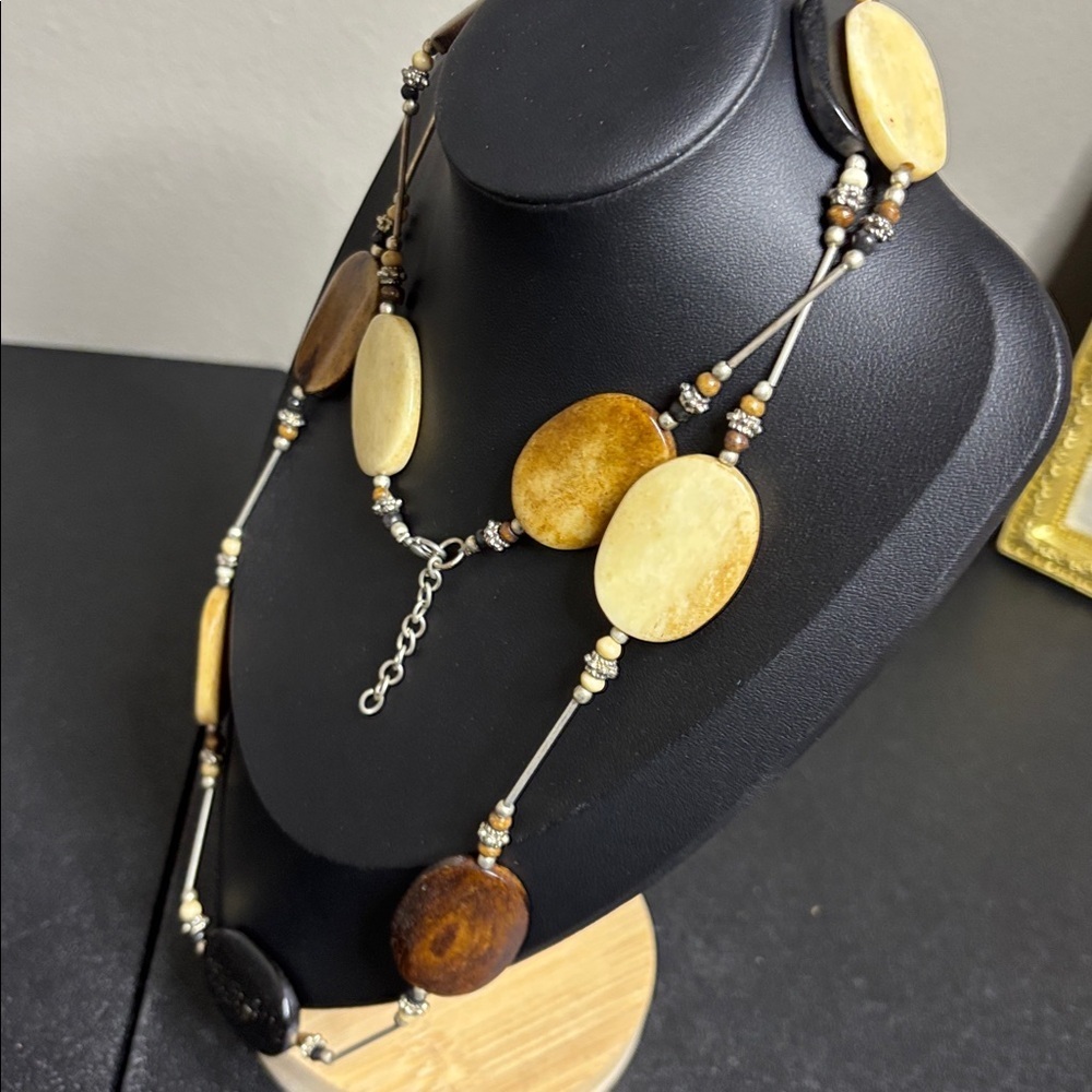 Vintage Brass & Bone Necklace Retro Tribal Bohocore Brown Brass Beaded - Picture 3 of 7